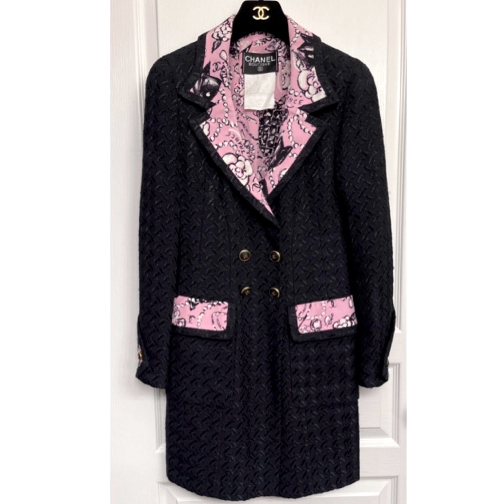 ✨Extremely Rare & Hard to find Vintage Iconic CHANEL S/S 1993 Runway Jacket Coat - Picture 2 of 16